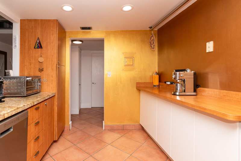 1020 Meridian Ave # 314, Miami Beach FL 33139