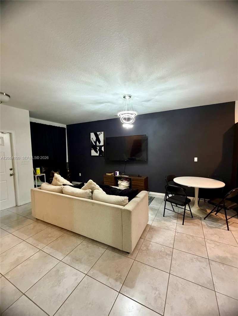 5360 SW 13th Ct, North Lauderdale FL 33068