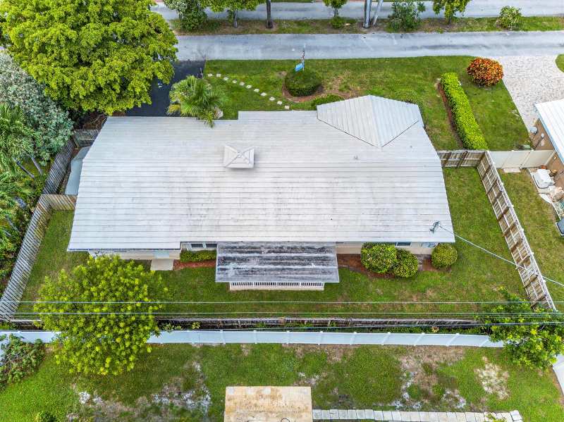 2750 SE 3rd Street, Pompano Beach FL 33062