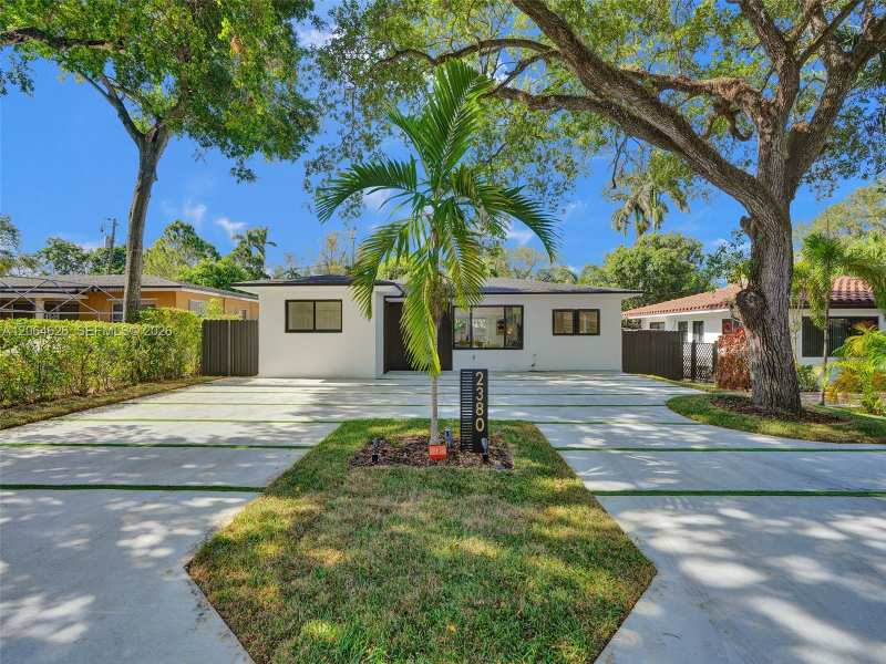 2380 NE 184th Ter, North Miami Beach FL 33160