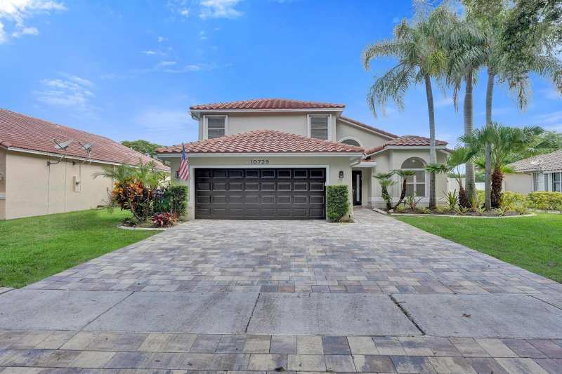 10729 EDINBURGH Street, Cooper City FL 33026