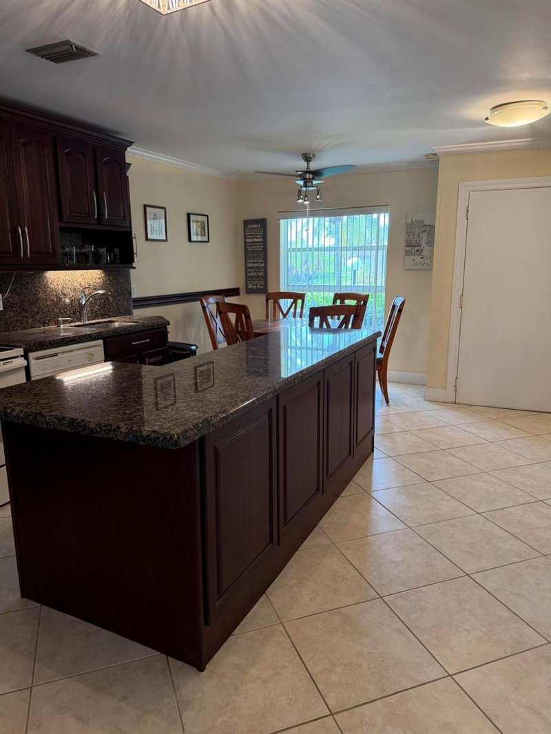 8857 BELLA VISTA Drive S # 286, Boca Raton FL 33433