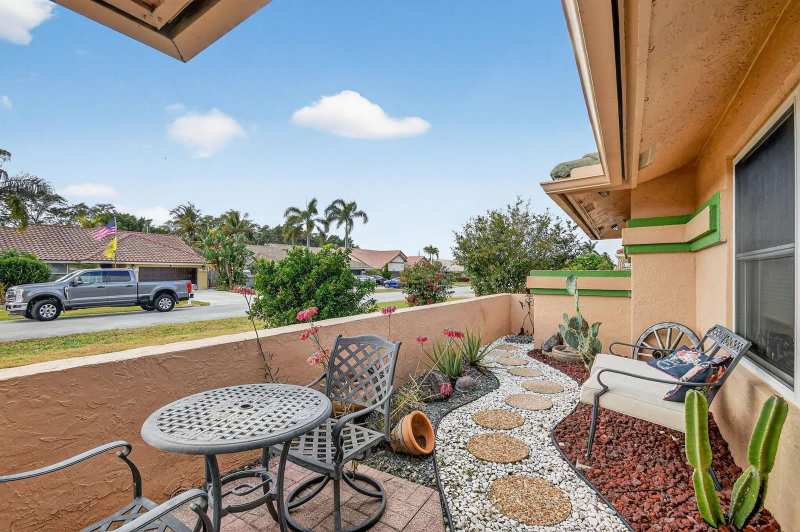 9744 Majestic Way, Boynton Beach FL 33437