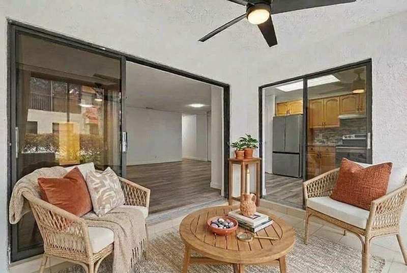 3405 EMERALD OAKS Drive # 207, Hollywood FL 33021