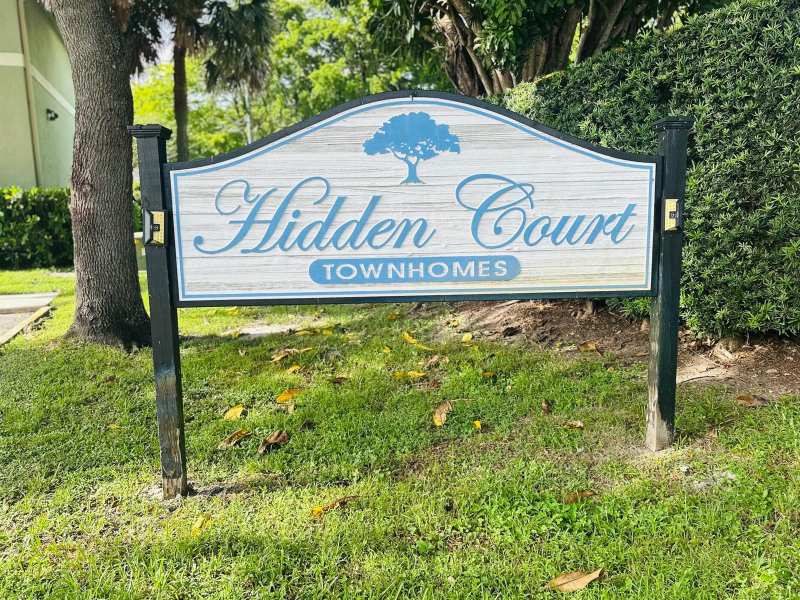121 HIDDEN CT Road # C, Hollywood FL 33023