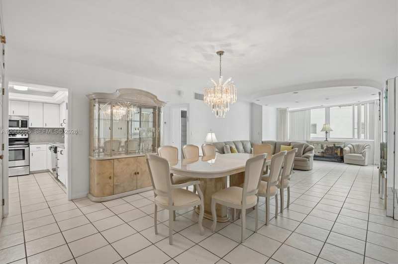 5005 Collins Ave # 424, Miami Beach FL 33140