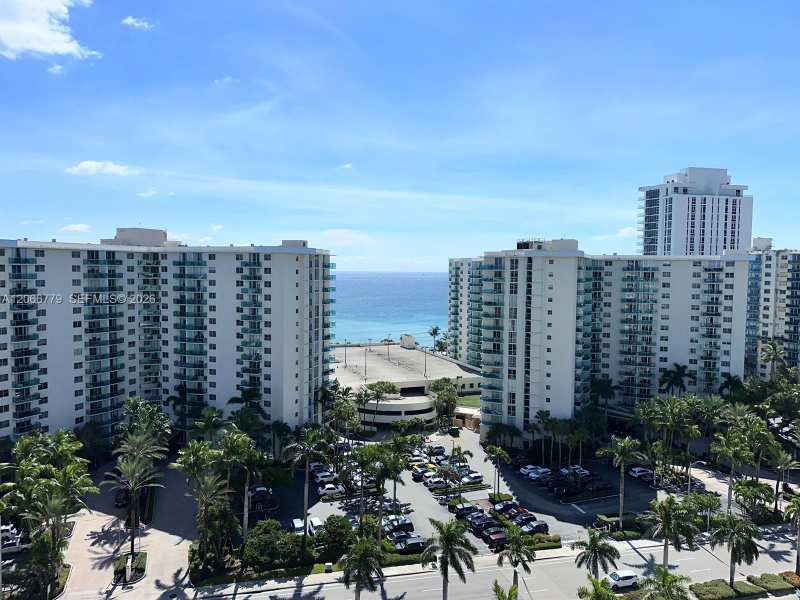 3800 S Ocean Dr # 1516, Hollywood FL 33019