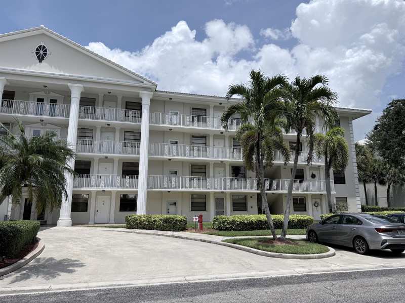 6025 S BALBOA Circle # 306, Boca Raton FL 33433