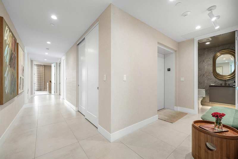 475 E ROYAL PALM Road # 306, Boca Raton FL 33432