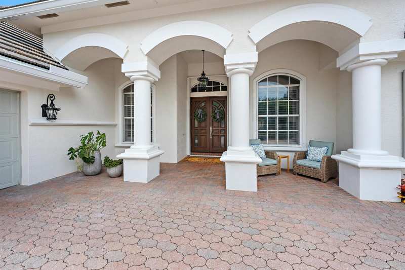 6768 Cypress Cove Circle, Jupiter FL 33458
