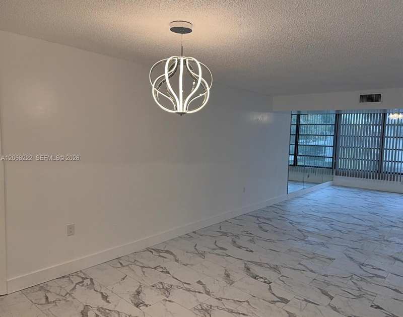 3526 Whitehall Dr # 302, West Palm Beach FL 33401
