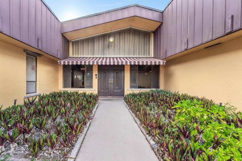 168 MEADOWLARK Drive, Royal Palm Beach FL 33411