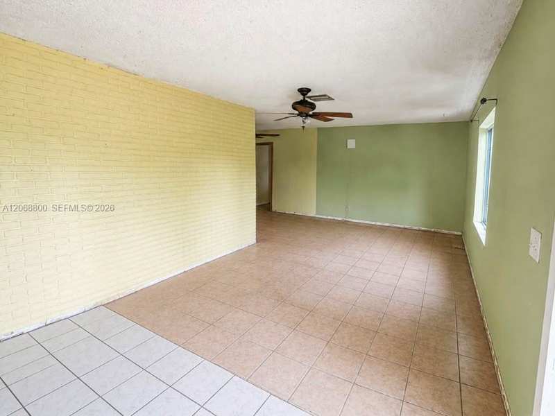 1409 Broadmoor, North Lauderdale FL 33068