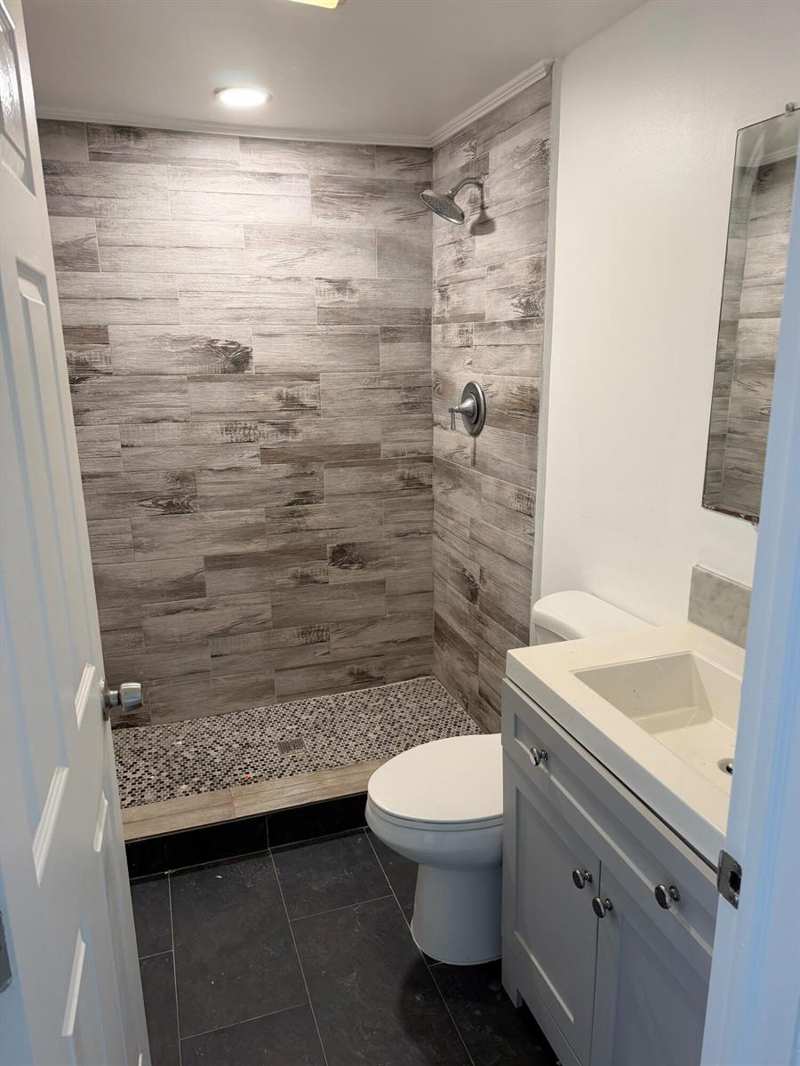 650 NW 214TH Avenue, Pembroke Pines FL 33029