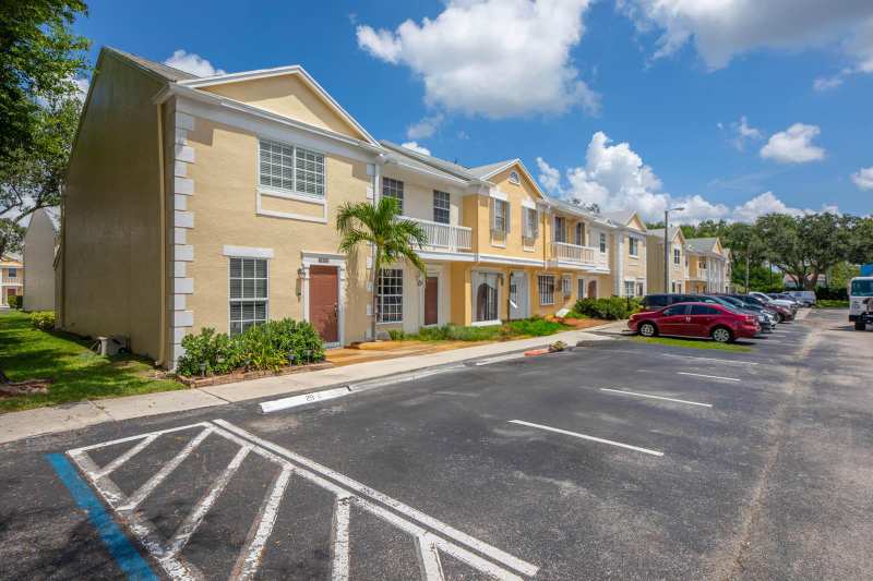 2900 DORCHESTER Lane # 2900, Cooper City FL 33026