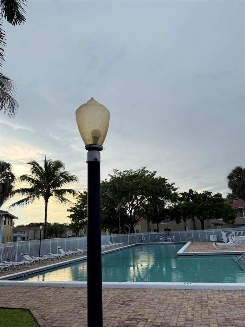 9980 TWIN LAKES Drive # C, Coral Springs FL 33071