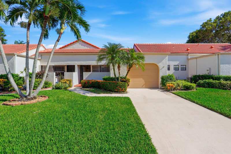 5887 Parkwalk Circle W, Boynton Beach FL 33472