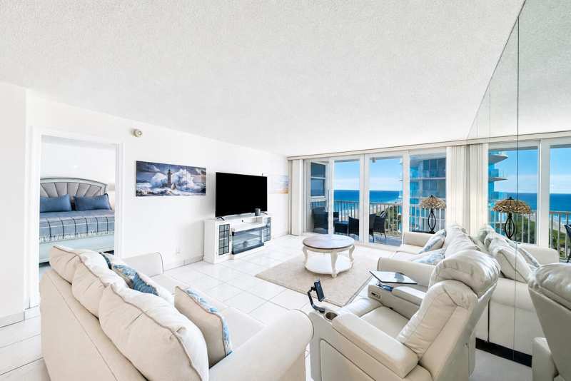 1370 S Ocean Boulevard # 1703, Pompano Beach FL 33062