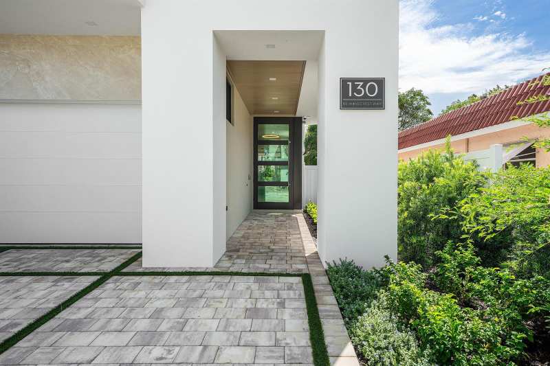 130 NE Wavecrest Way, Boca Raton FL 33432