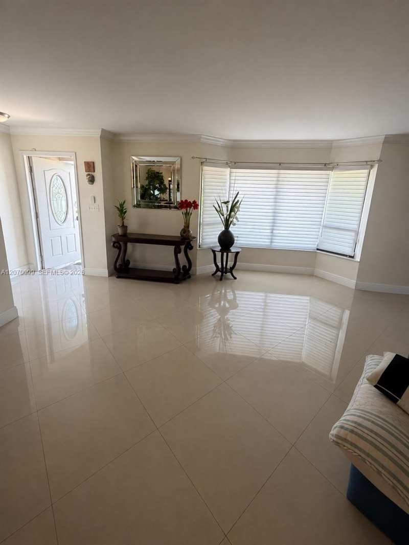 1534 SW 22nd Way, Deerfield Beach FL 33442