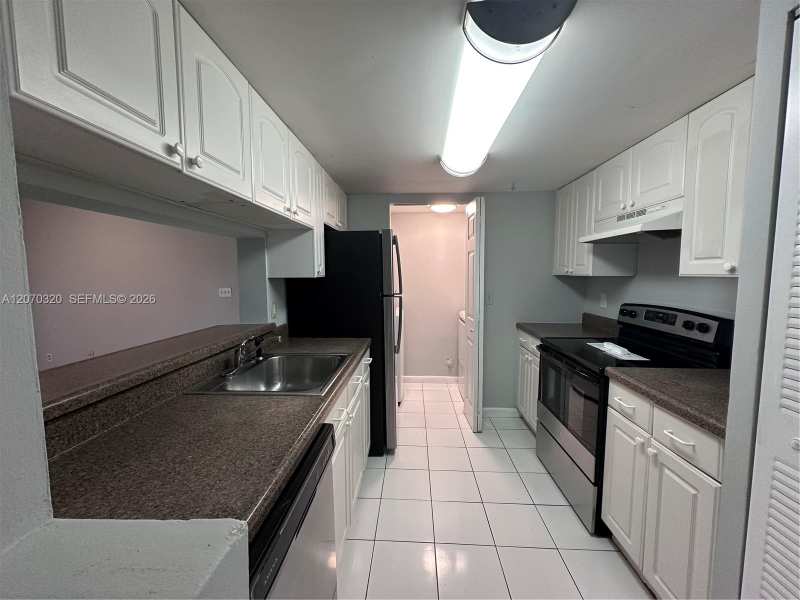 9755 Westview Dr # 1215, Coral Springs FL 33076