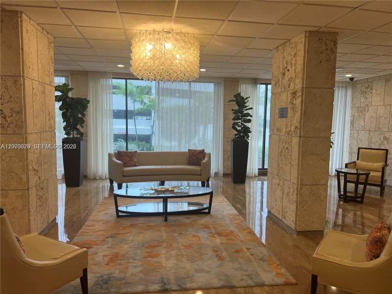 1965 S Ocean Dr # 12C, Hallandale Beach FL 33009