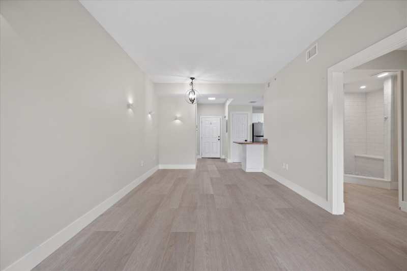 2020 Greenview Shores Boulevard # 102, Wellington FL 33414
