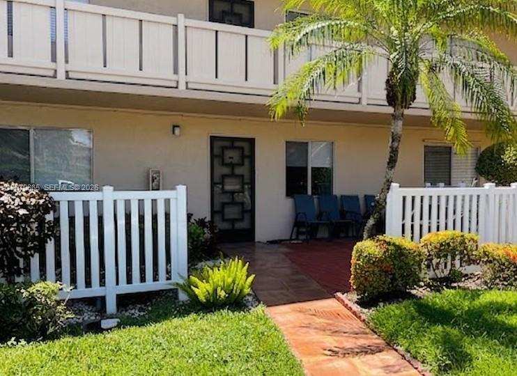 6936 Huntington Ln # 103, Delray Beach FL 33446