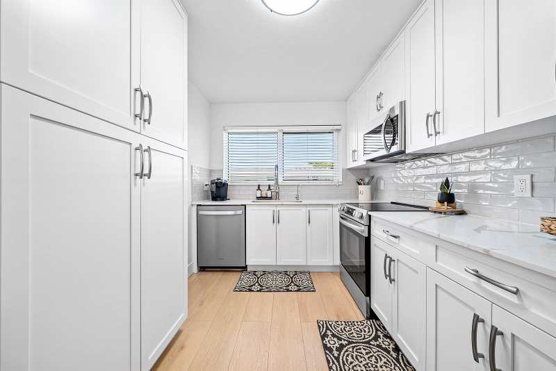 621 E Woolbright Road # B407, Boynton Beach FL 33435
