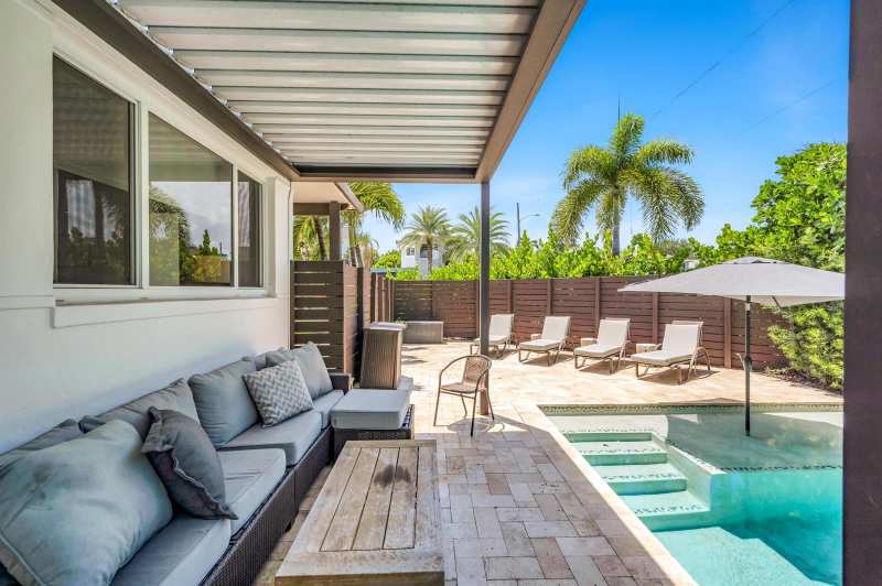 748 NE 17th Way, Fort Lauderdale FL 33304