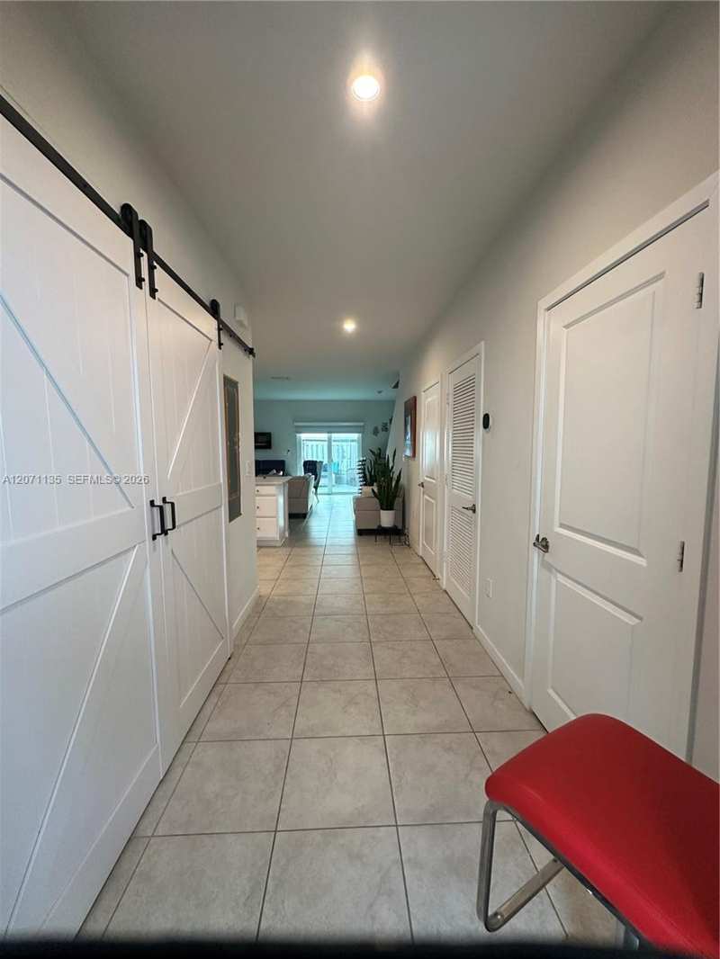 384 NW 11th Ave # 384, Florida City FL 33034