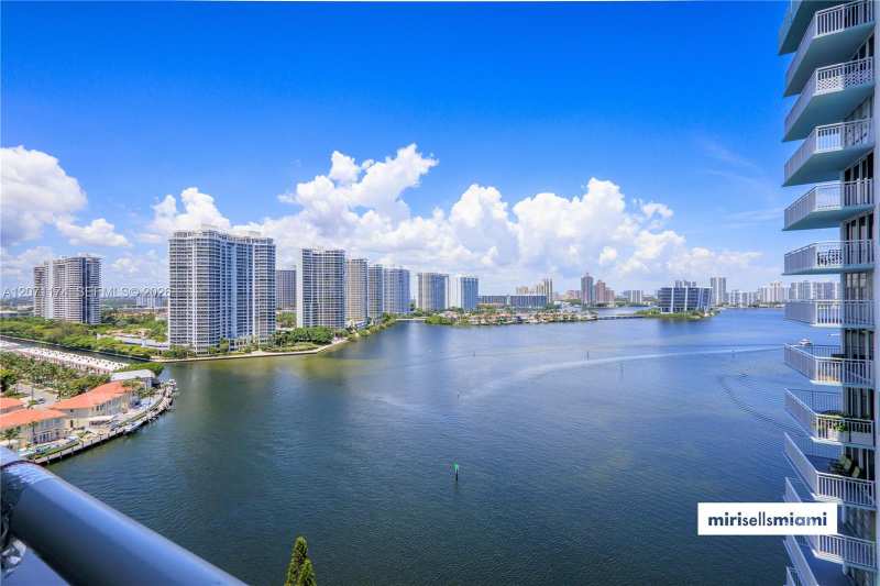 301 174th St # 1901, Sunny Isles Beach FL 33160
