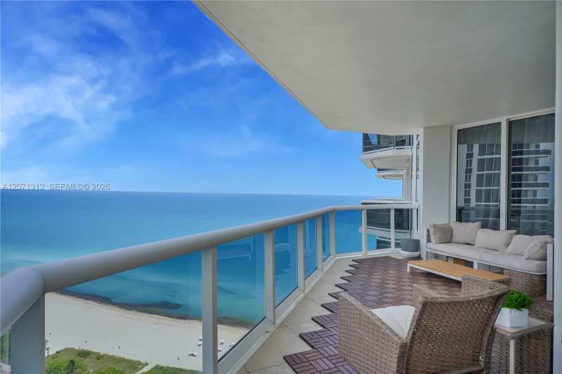4775 Collins Ave # 2908, Miami Beach FL 33140