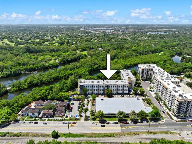 17890 W Dixie Hwy # 603, North Miami Beach FL 33160