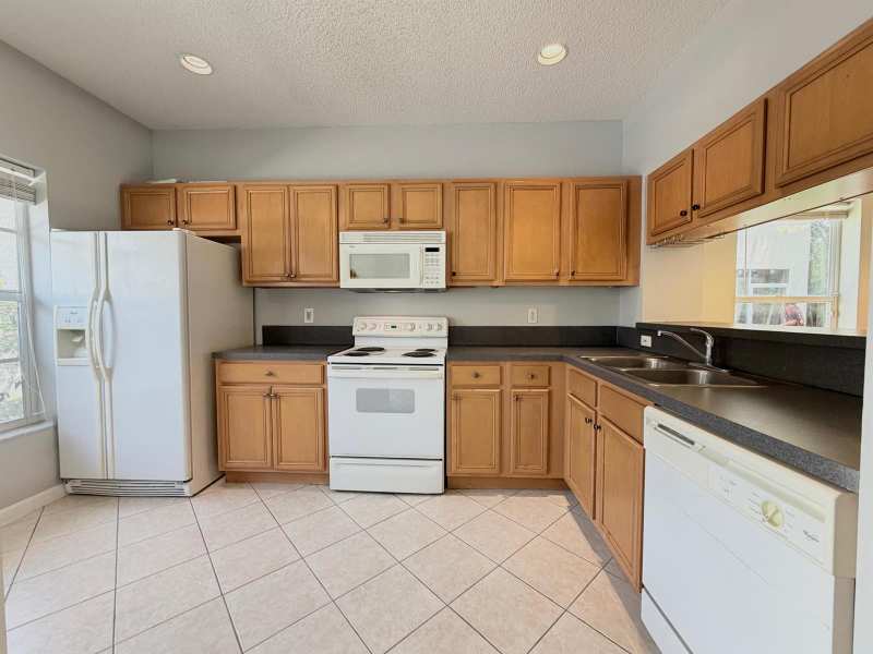 5035 Palmbrooke Circle, West Palm Beach FL 33417