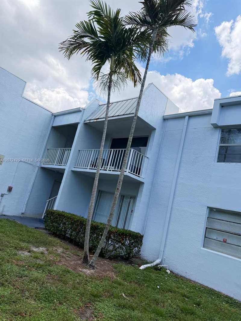 411 Executive Center Dr # 109, West Palm Beach FL 33401