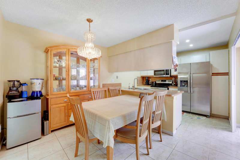 8389 N Coral Circle, North Lauderdale FL 33068