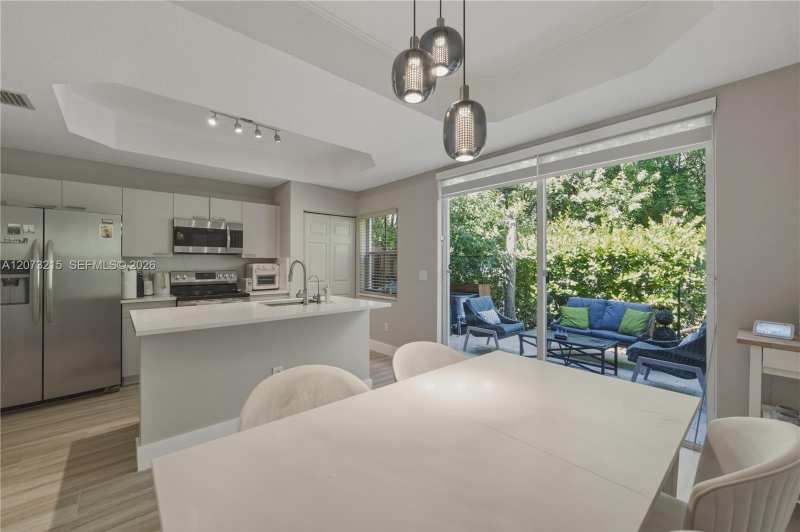 4965 W White Mangrove Way W # 1, Dania Beach FL 33312