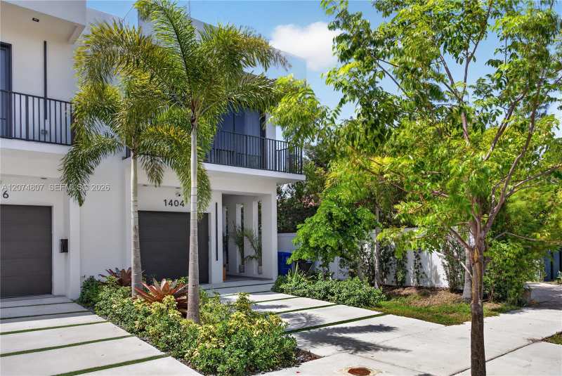 1404 NE 5th STREET, Fort Lauderdale FL 33301