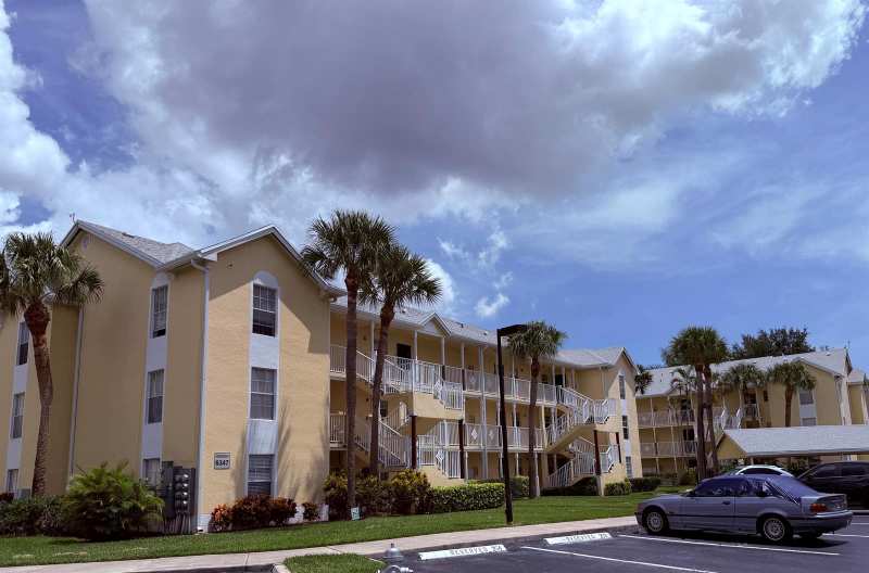 6347 LA COSTA Drive # B, Boca Raton FL 33433