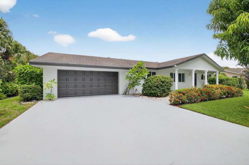 4599 Brady Boulevard, Delray Beach FL 33445