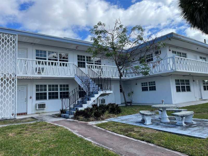 1471 NE 170th St # 224A, North Miami Beach FL 33162