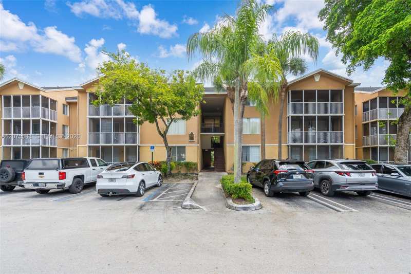 4015 W Mcnab Rd # D210, Pompano Beach FL 33069