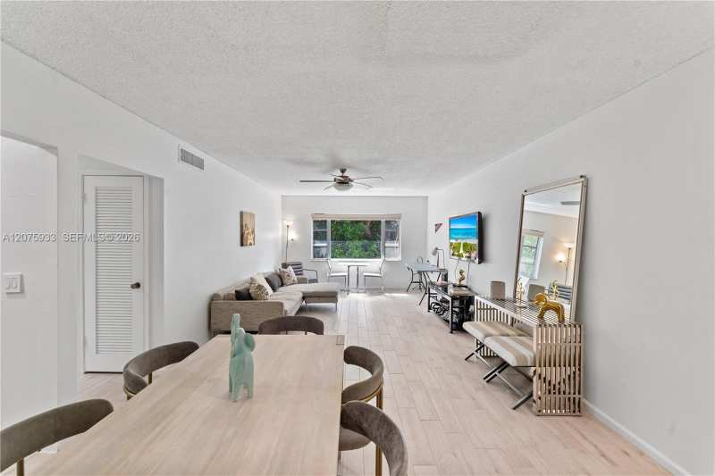 5840 NE 22nd Way # 728, Fort Lauderdale FL 33308