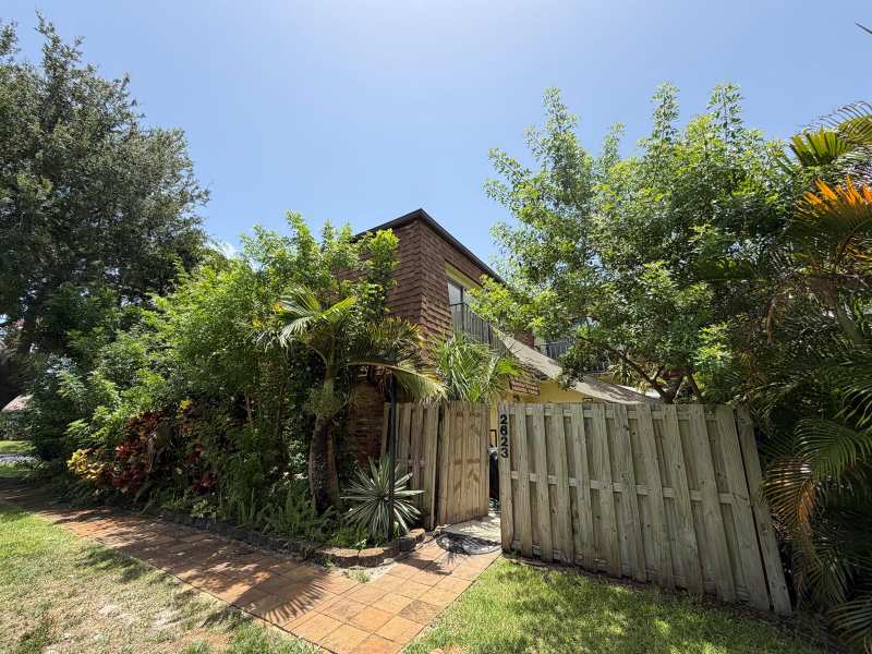 2623 SE 5TH Circle, Boynton Beach FL 33435