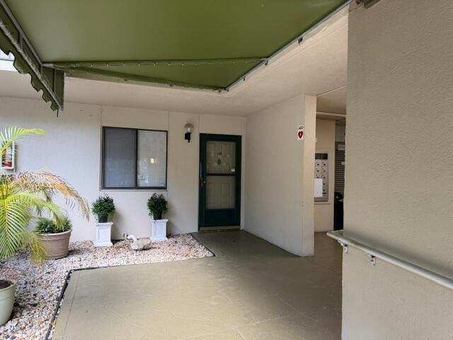 2209 S CYPRESS BEND Drive # 104, Pompano Beach FL 33069