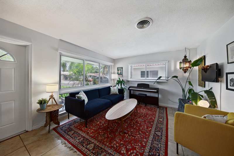 441 SE 1st Avenue # 1, Pompano Beach FL 33060