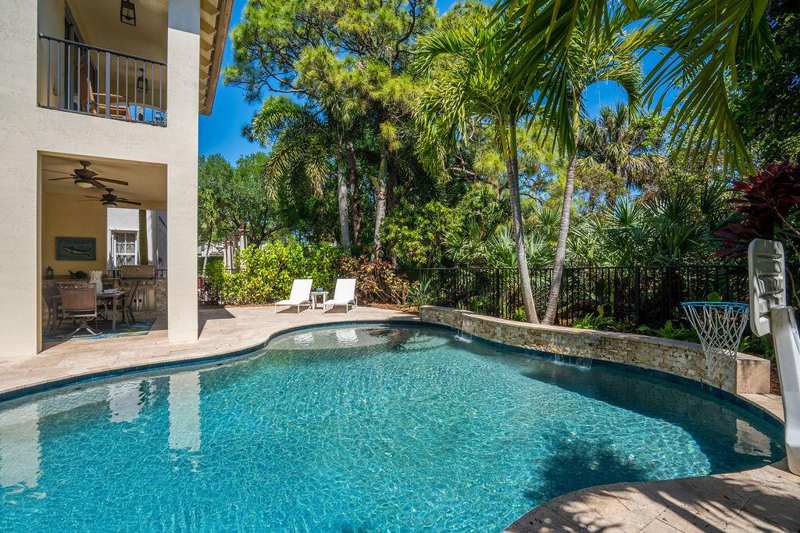 1044 Vintner Boulevard, Palm Beach Gardens FL 33410
