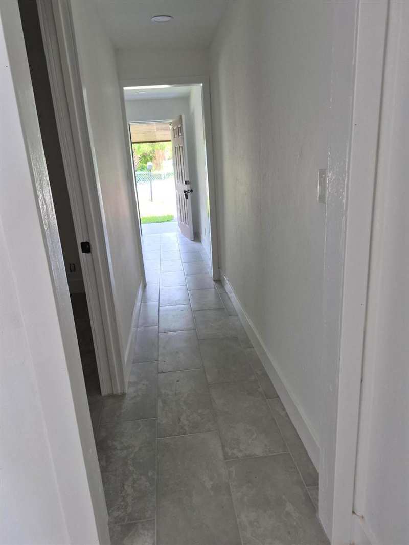 313 SW 1st Terrace, Deerfield Beach FL 33441