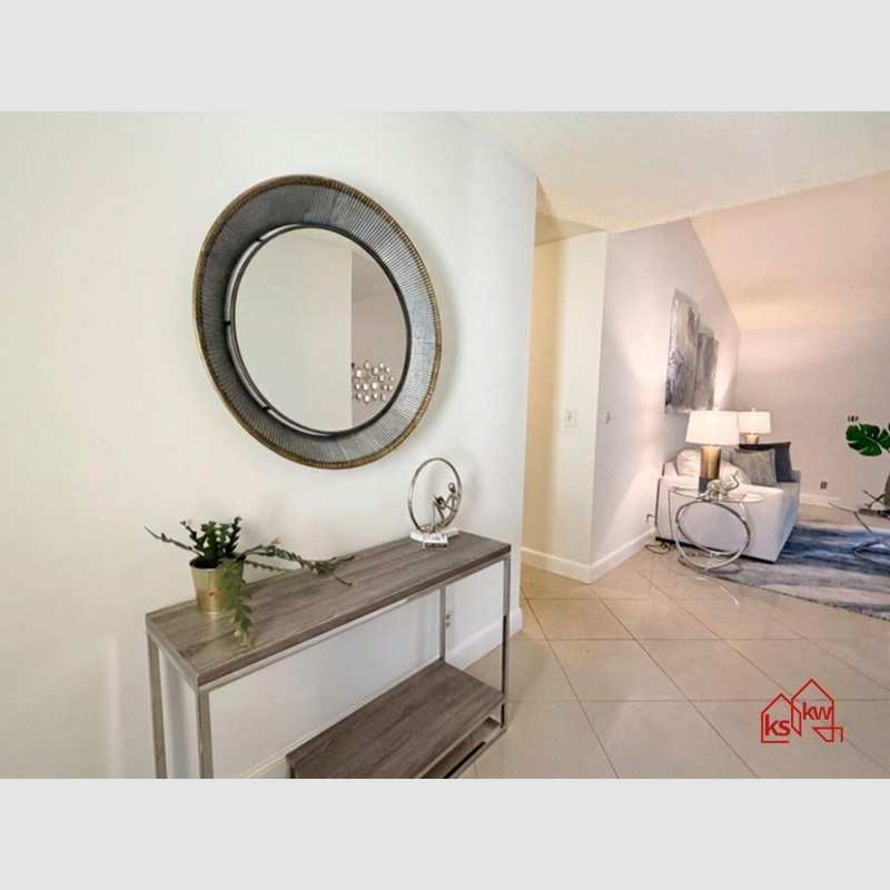 10335 GREENBRIAR Court, Boca Raton FL 33498